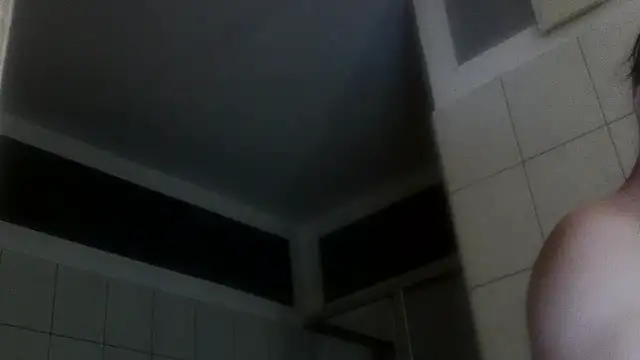 Snapshot of donhulio482 chatting on October 19, 8:11 pm donhulio482 online show from October 19, 8:11 pm