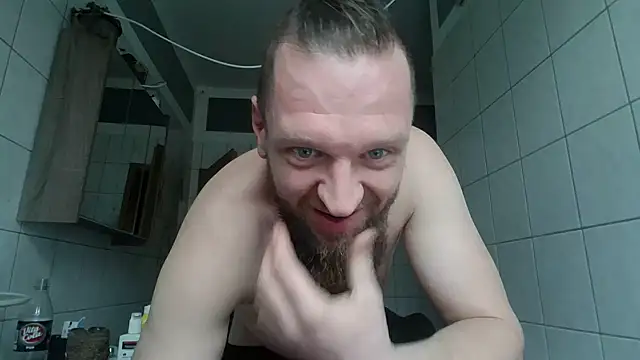 Snapshot of donhulio482 chatting on October 25, 12:39 pm donhulio482 online show from October 25, 12:39 pm
