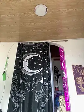 Snapshot of _Artemisa_X chatting on March 6, 7:43 pm Artemisa X online show from March 6, 7:43 pm