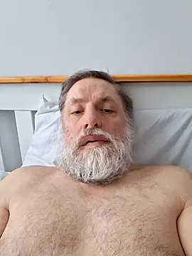 Outdoorsexlover online show from March 5, 9:06 am