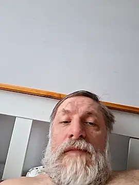 Outdoorsexlover online show from February 19, 8:44 am