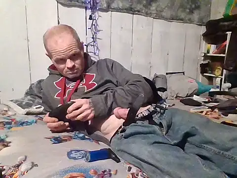 Snapshot of jaxx12369 chatting on December 2, 5:09 am jaxx12369 online show from December 2, 5:09 am