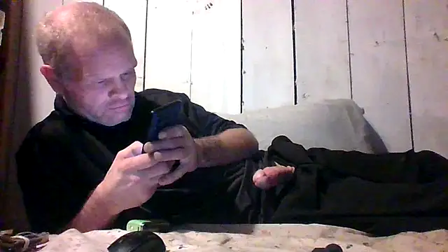 Snapshot of jaxx12369 chatting on November 8, 4:54 pm jaxx12369 online show from November 8, 4:54 pm