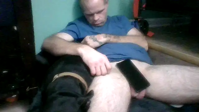 Snapshot of jaxx12369 chatting on November 7, 5:01 am jaxx12369 online show from November 7, 5:01 am