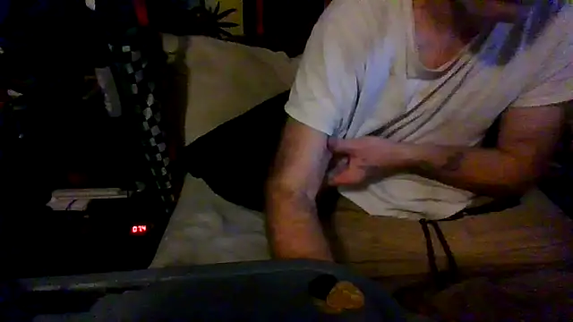 Snapshot of jaxx12369 chatting on September 30, 5:30 pm jaxx12369 online show from September 30, 5:30 pm