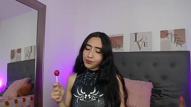 madisex s online show from March 5, 3:25 am