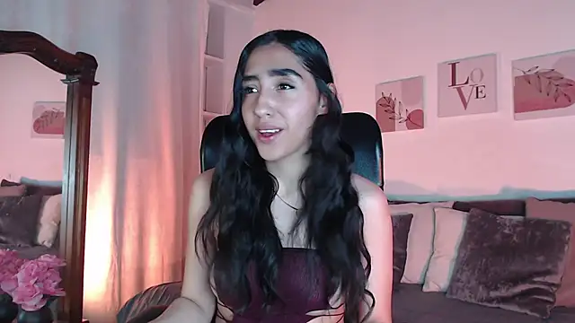 Snapshot of madisex_s chatting on November 28, 12:27 pm madisex s online show from November 28, 12:27 pm