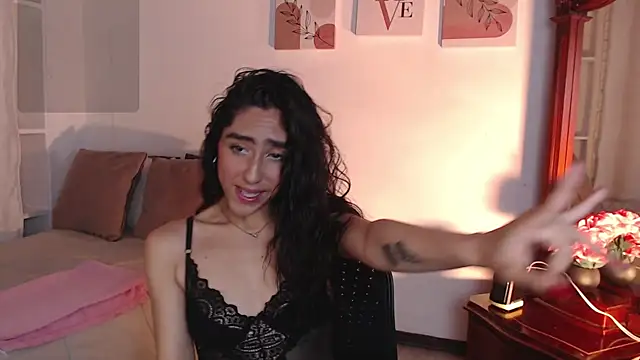 Snapshot of madisex_s chatting on March 8, 12:30 pm madisex s online show from March 8, 12:30 pm