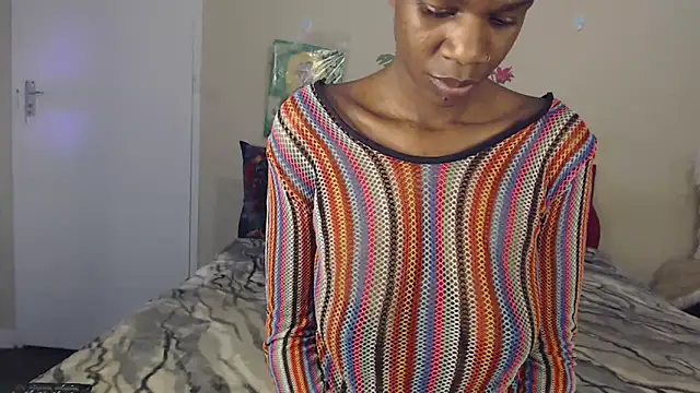 Blacktittiex02 online show from November 18, 4:43 pm