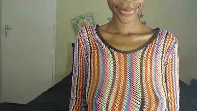Snapshot of Blacktittiex02 chatting on June 12, 10:40 pm Blacktittiex02 online show from June 12, 10:40 pm