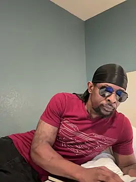 Snapshot of DrDickemDown88 chatting on February 25, 12:38 pm DrDickemDown88 online show from February 25, 12:38 pm