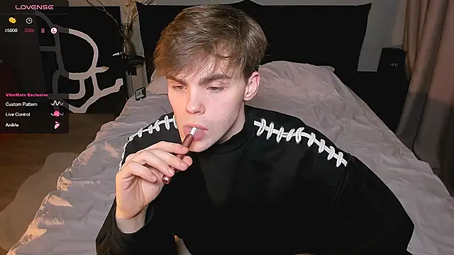 simonwnl online show from January 8, 4:46 pm