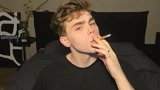 simonwnl online show from December 14, 6:02 pm