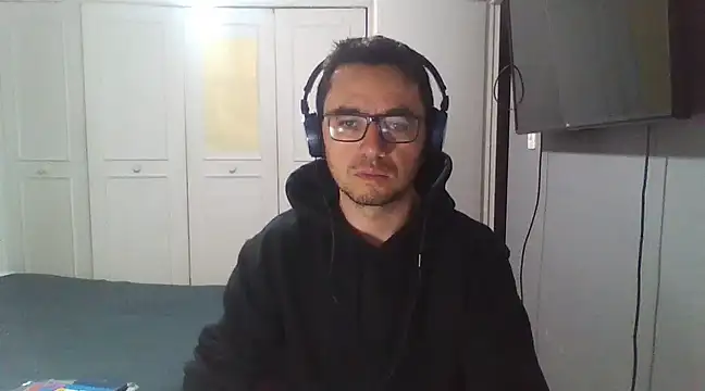 Snapshot of Diptongo chatting on December 24, 4:11 am Diptongo online show from December 24, 4:11 am