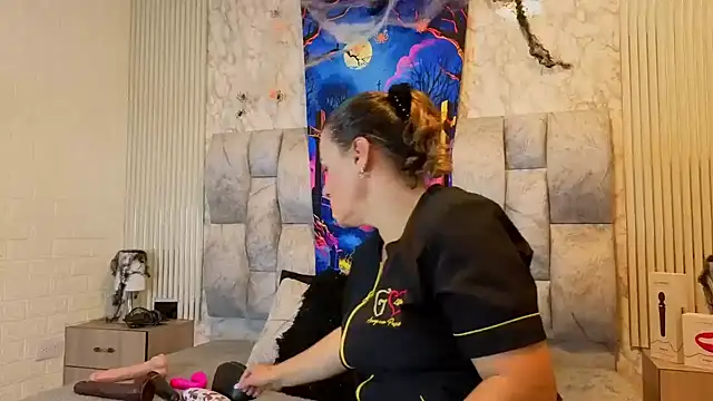 Snapshot of charlotte__G chatting on October 16, 11:18 am charlotte G online show from October 16, 11:18 am