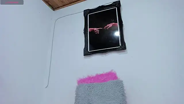 Snapshot of liz_25b chatting on November 6, 3:21 am liz 25b online show from November 6, 3:21 am