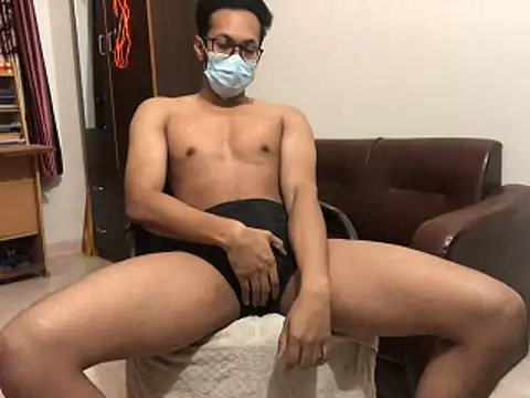 Zeuhorny online show from March 22, 11:50 pm