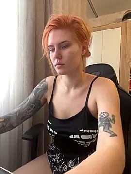 VoluptuousDreams online show from February 10, 4:22 am