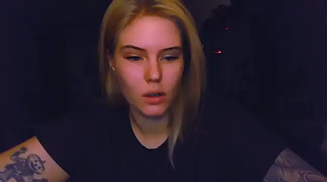 VoluptuousDreams online show from December 13, 2:16 pm