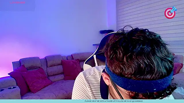 Niico Cruz online show from January 8, 10:05 pm