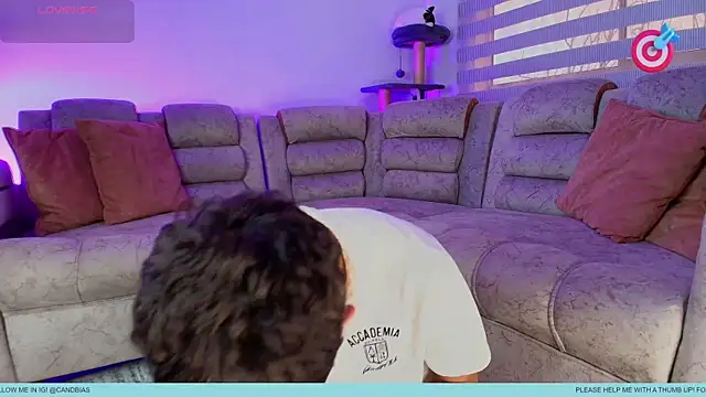 Niico Cruz online show from October 26, 10:32 pm