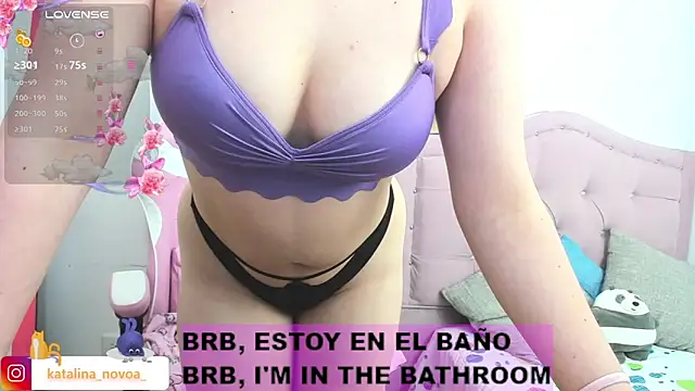 Snapshot of Katalina_novoa chatting on October 20, 1:18 am Katalina novoa online show from October 20, 1:18 am