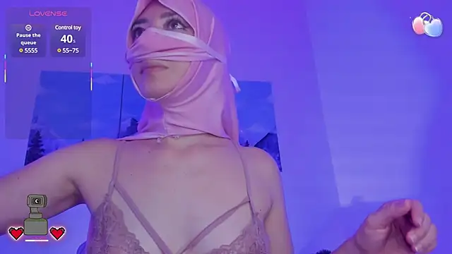 Eyad Hashim online show from March 7, 1:18 pm