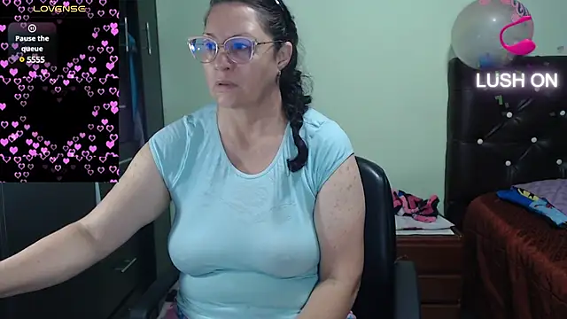 hairyglad69 online show from March 18, 8:05 pm