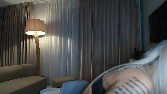 shayblonde online show from January 10, 8:59 pm