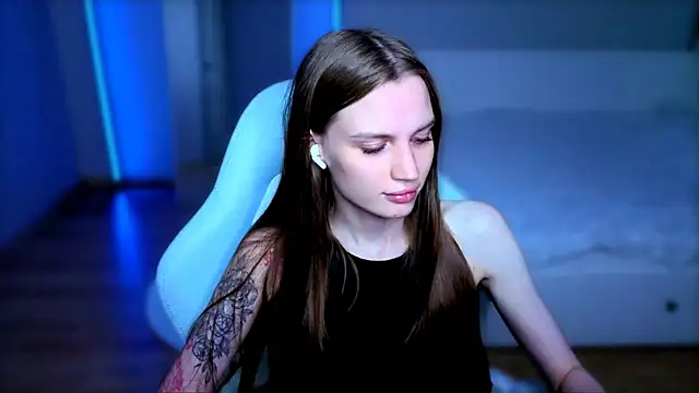 Snapshot of StellaLawless chatting on June 30, 10:54 pm StellaLawless online show from June 30, 10:54 pm