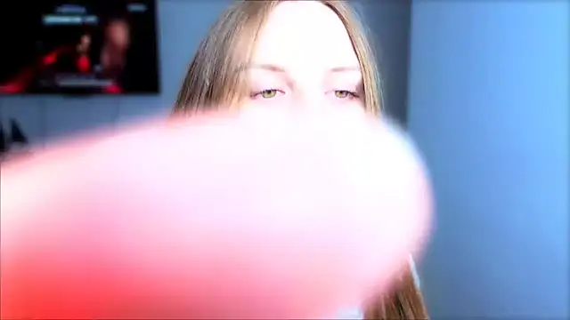 StellaLawless online show from April 12, 7:39 pm