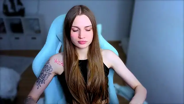 StellaLawless online show from February 19, 7:55 pm