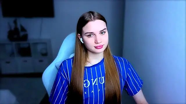 Snapshot of StellaLawless chatting on November 29, 2:50 pm StellaLawless online show from November 29, 2:50 pm