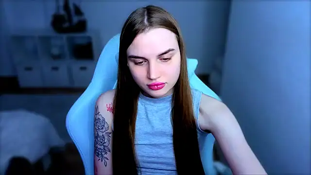 Snapshot of StellaLawless chatting on November 6, 4:27 am StellaLawless online show from November 6, 4:27 am