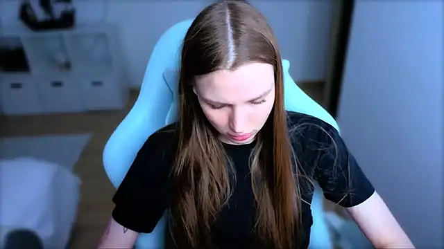 StellaLawless online show from April 4, 2:23 pm