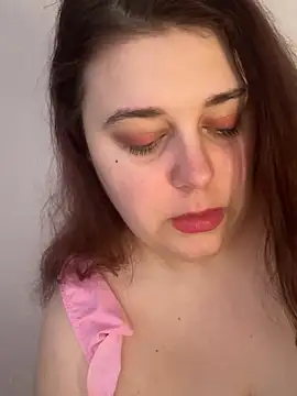 Snapshot of Vikkancs_X chatting on January 15, 11:57 am Vikkancs X online show from January 15, 11:57 am