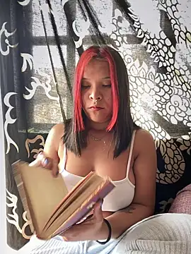Snapshot of Kimber_666 chatting on February 8, 4:46 pm Kimber 666 online show from February 8, 4:46 pm