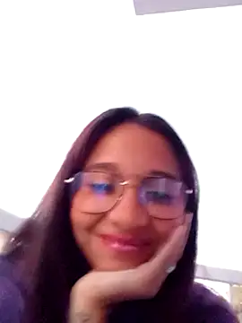 GLIANGELI online show from February 5, 5:42 pm