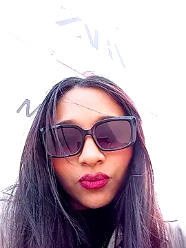 GLIANGELI online show from February 18, 2:49 pm