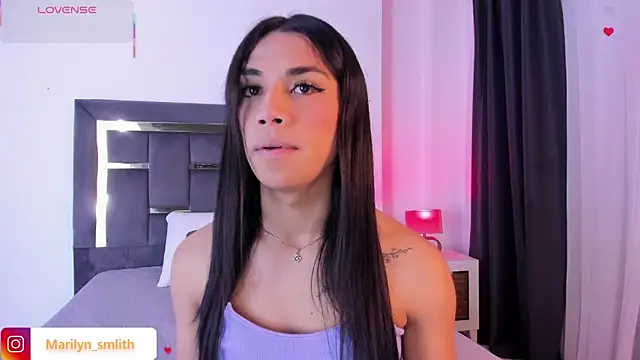 MarilynSmIith online show from January 7, 12:10 pm