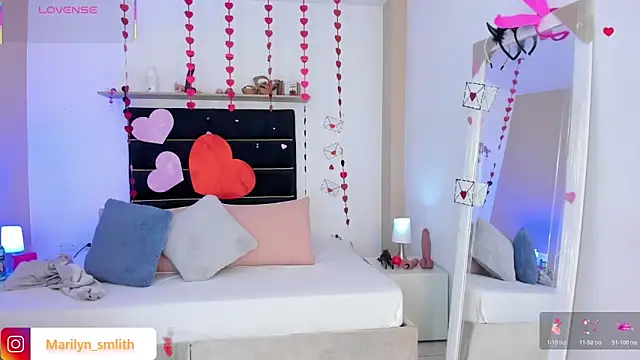 MarilynSmIith online show from February 23, 11:44 am