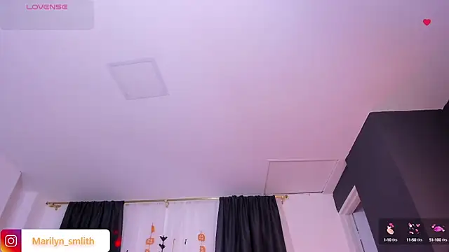 MarilynSmIith online show from October 16, 12:02 pm