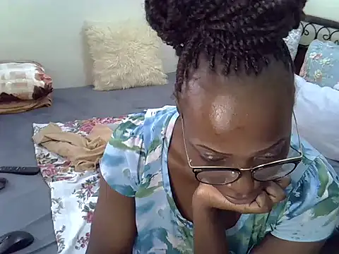 Sweet Bear online show from April 10, 10:22 am