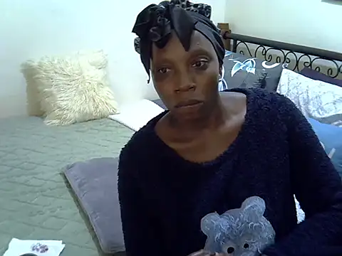 Sweet Bear online show from June 3, 5:28 pm