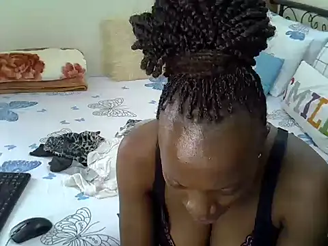 Sweet Bear online show from April 16, 11:00 am