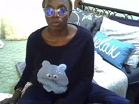 Sweet Bear online show from June 4, 5:39 pm
