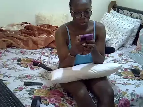 Sweet Bear online show from March 16, 3:14 am