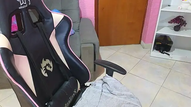 keity moon online show from November 15, 1:48 pm