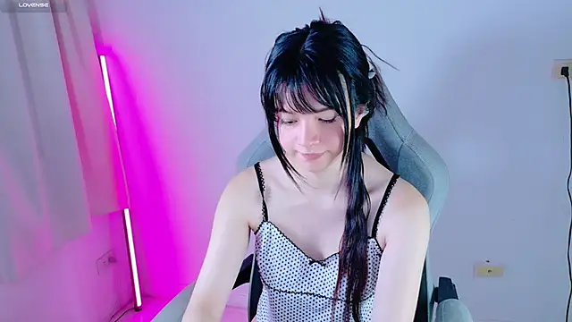 stephybrown online show from June 1, 6:51 pm