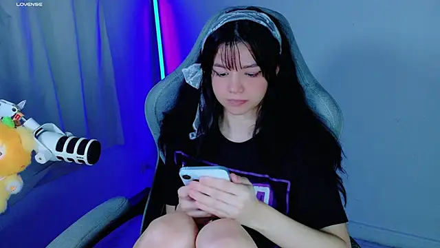 stephybrown online show from November 23, 1:04 am